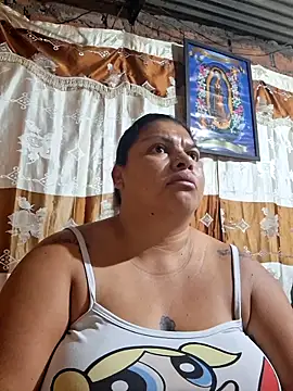 Juli Powl online show from 05-20-26, 10:54