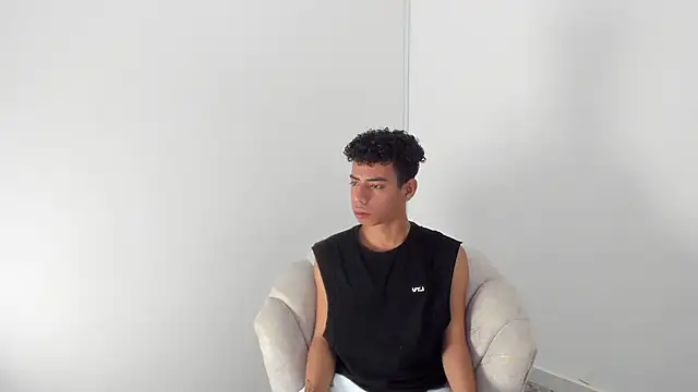 alexx cum18 online show from 06-26-26, 01:59