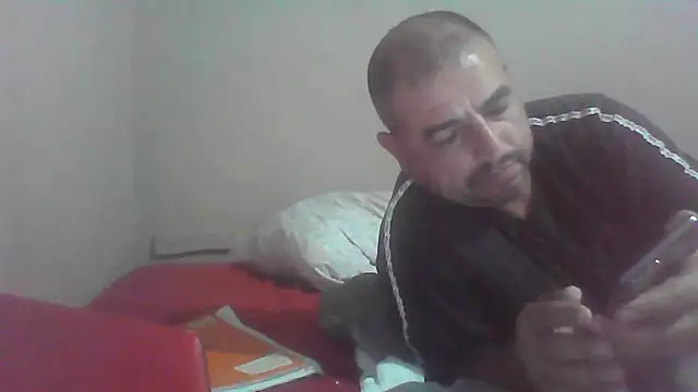 Snapshot of cobrosdepagos chatting on 06-30-26, 08:43 cobrosdepagos online show from 06-30-26, 08:43