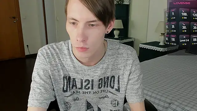 Snapshot of Erick_Wilson chatting on 01-09-26, 11:35 Erick Wilson online show from 01-09-26, 11:35