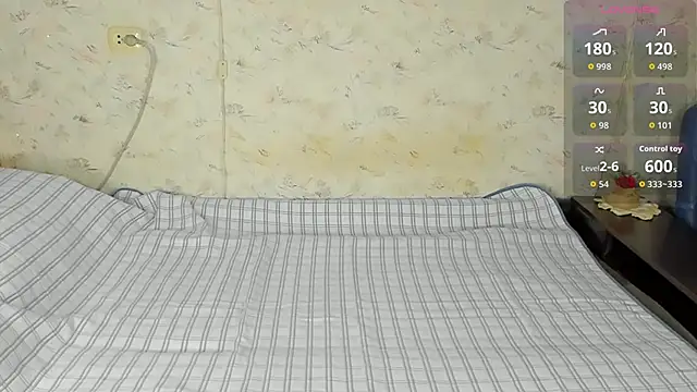 Snapshot of Erick_Wilson chatting on 02-14-26, 05:21 Erick Wilson online show from 02-14-26, 05:21