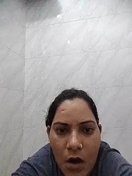 Anushka Singh0 online show from 06-15-26, 06:04