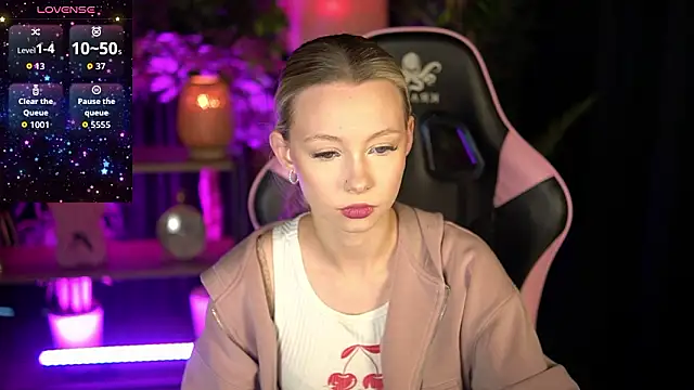 SweetDaisy me online show from 03-08-26, 08:07