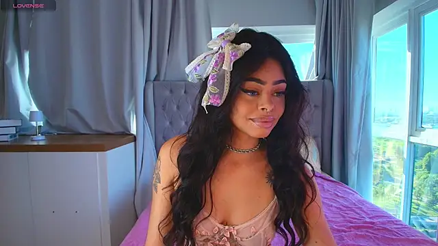 Pauline Clark online show from 03-29-26, 07:25