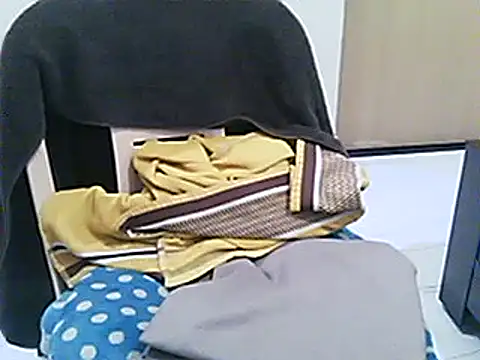 lucknow-desiboy online show from 05-11-26, 01:06