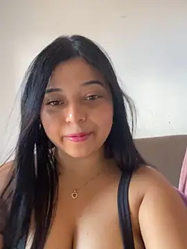 Emmily hott online show from 06-02-26, 06:43