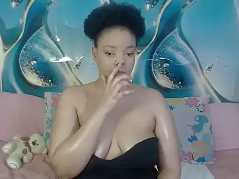 Snapshot of SexyPhireX chatting on 02-15-26, 07:43 SexyPhireX online show from 02-15-26, 07:43