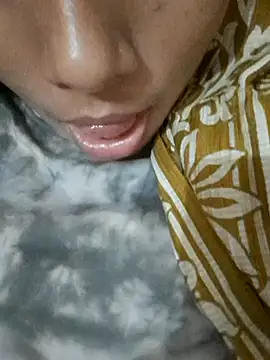 Horny Girl VIP online show from 04-11-26, 05:45