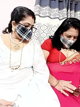 Snapshot of Kannadasexywifes chatting on 06-13-26, 07:12 Kannadasexywifes online show from 06-13-26, 07:12