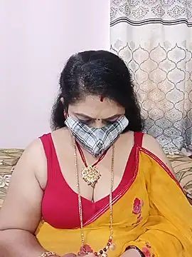 Snapshot of Kannadasexywifes chatting on 06-18-26, 11:58 Kannadasexywifes online show from 06-18-26, 11:58