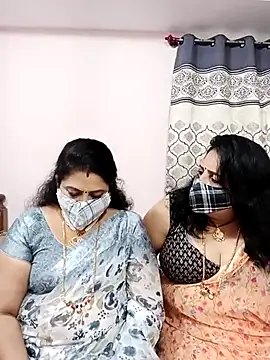 Snapshot of Kannadasexywifes chatting on 07-02-26, 12:22 Kannadasexywifes online show from 07-02-26, 12:22