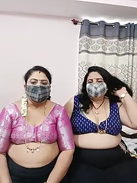 Snapshot of Kannadasexywifes chatting on 07-04-26, 09:26 Kannadasexywifes online show from 07-04-26, 09:26
