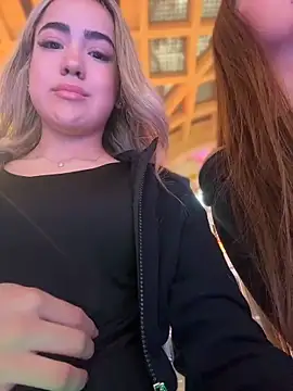 Snapshot of bellabarbiex chatting on 04-13-26, 05:29 bellabarbiex online show from 04-13-26, 05:29