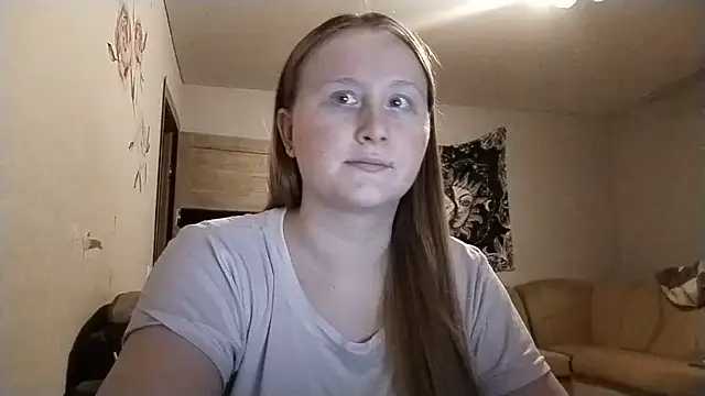 Snapshot of AnikaLipps chatting on 06-08-26, 01:28 AnikaLipps online show from 06-08-26, 01:28