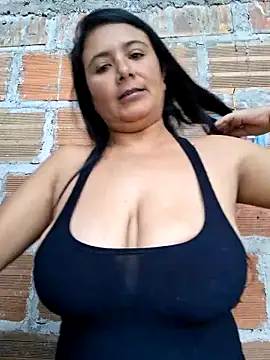 Gissele Rubi online show from 06-05-26, 03:40