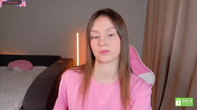 KateNickson online show from 04-13-26, 05:13