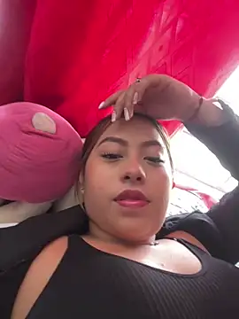 Emiily joee  online show from 04-12-26, 07:19