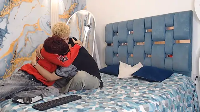 YOUNG BOYS HELL online show from 06-17-26, 01:52
