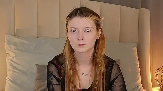 AlyssFrost online show from 05-01-26, 02:27