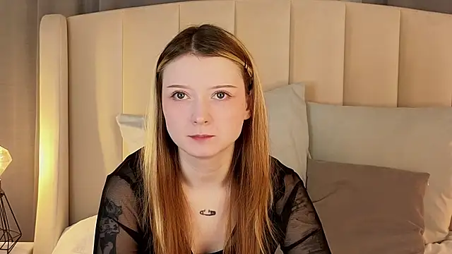 AlyssFrost online show from 05-06-26, 02:51