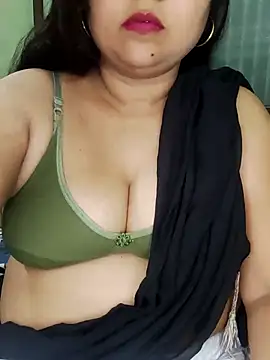 Snapshot of Fit_Girl55 chatting on 04-15-26, 07:21 Fit Girl55 online show from 04-15-26, 07:21