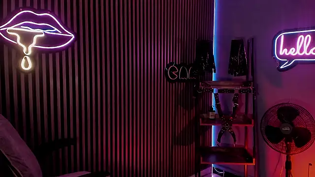 Maximoking26 online show from 03-21-26, 08:19