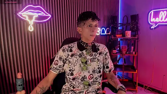 Maximoking26 online show from 04-10-26, 11:53