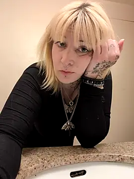 RainbowClouds online show from 04-10-26, 08:52