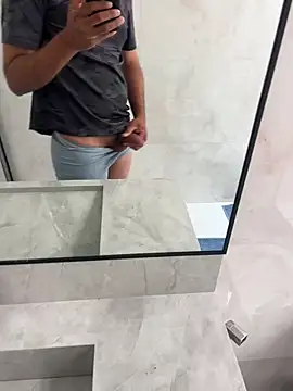 twink231 online show from 04-12-26, 03:28