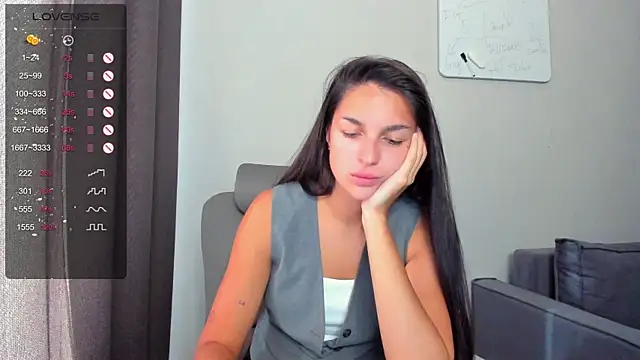 Snapshot of AngelGabe chatting on 06-19-26, 05:23 AngelGabe online show from 06-19-26, 05:23