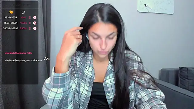 Snapshot of AngelGabe chatting on 06-21-26, 07:00 AngelGabe online show from 06-21-26, 07:00