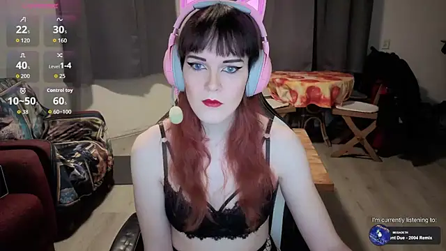 Snapshot of Samanteased chatting on 03-16-26, 06:01 Samanteased online show from 03-16-26, 06:01