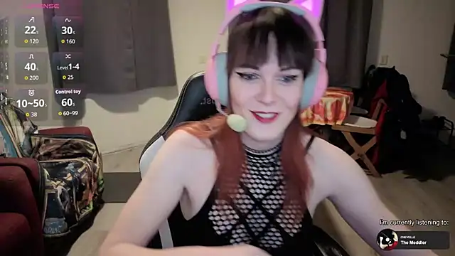 Snapshot of Samanteased chatting on 03-27-26, 06:07 Samanteased online show from 03-27-26, 06:07