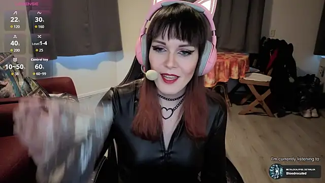 Snapshot of Samanteased chatting on 04-15-26, 05:09 Samanteased online show from 04-15-26, 05:09