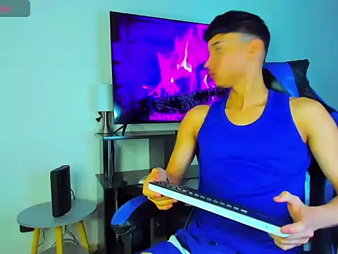 Snapshot of Lyam_Russo chatting on 03-23-26, 08:40 Lyam Russo online show from 03-23-26, 08:40