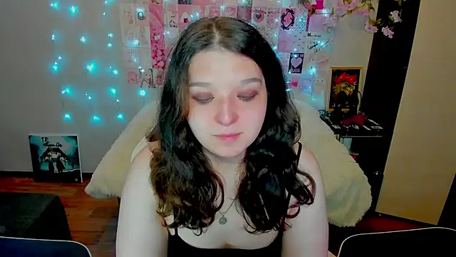 Snapshot of Kate_Acid chatting on 06-26-26, 12:04 Kate Acid online show from 06-26-26, 12:04