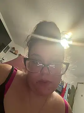 Snapshot of Princesleeanne chatting on 07-13-26, 07:16 Princesleeanne online show from 07-13-26, 07:16