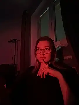 EmmaTurners online show from 02-20-26, 06:41