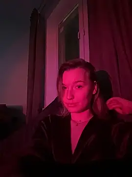 EmmaTurners online show from 02-26-26, 06:29