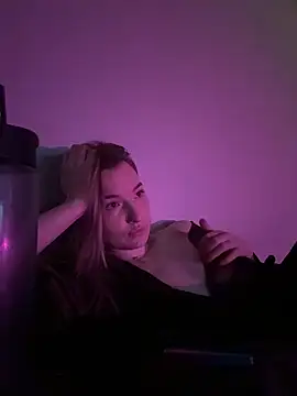 EmmaTurners online show from 03-15-26, 06:14