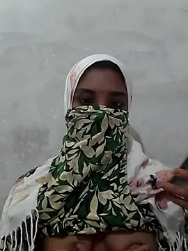 Snapshot of mimpake chatting on 04-09-26, 12:21 mimpake online show from 04-09-26, 12:21