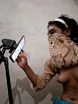 Snapshot of mimpake chatting on 04-13-26, 08:09 mimpake online show from 04-13-26, 08:09