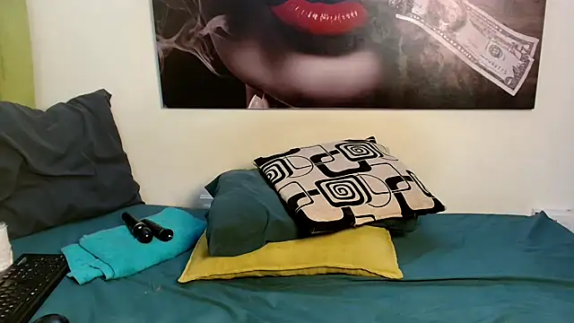 CLEO-001 online show from 04-30-26, 05:41