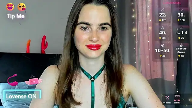 Snapshot of megann_fox2 chatting on 06-23-26, 03:32 megann fox2 online show from 06-23-26, 03:32