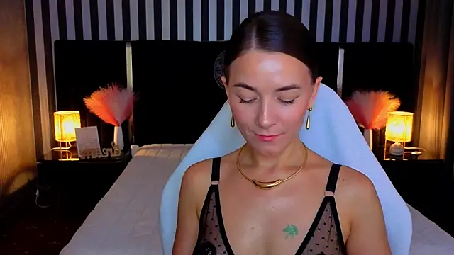 GracefulMichelle online show from 07-18-26, 07:17