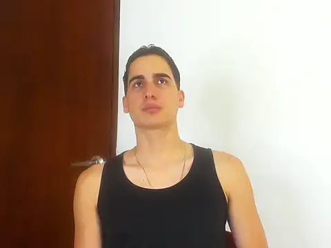 ryanlevi1 online show from 05-21-26, 07:32