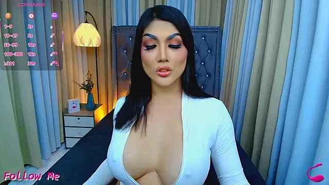 Laureen Hilton online show from 03-22-26, 11:46