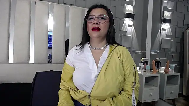 Snapshot of belen_green chatting on 06-22-26, 11:18 belen green online show from 06-22-26, 11:18