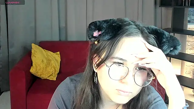 leylamirage online show from 04-05-26, 12:24