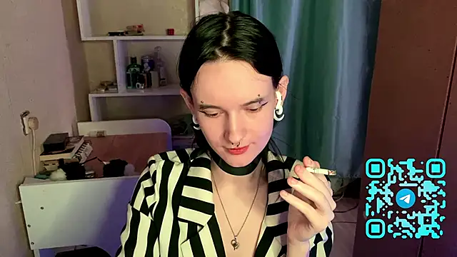 MabelDefina online show from 04-16-26, 11:00